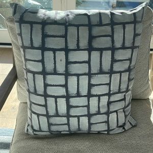 Serena & Lily Pillow 20x20